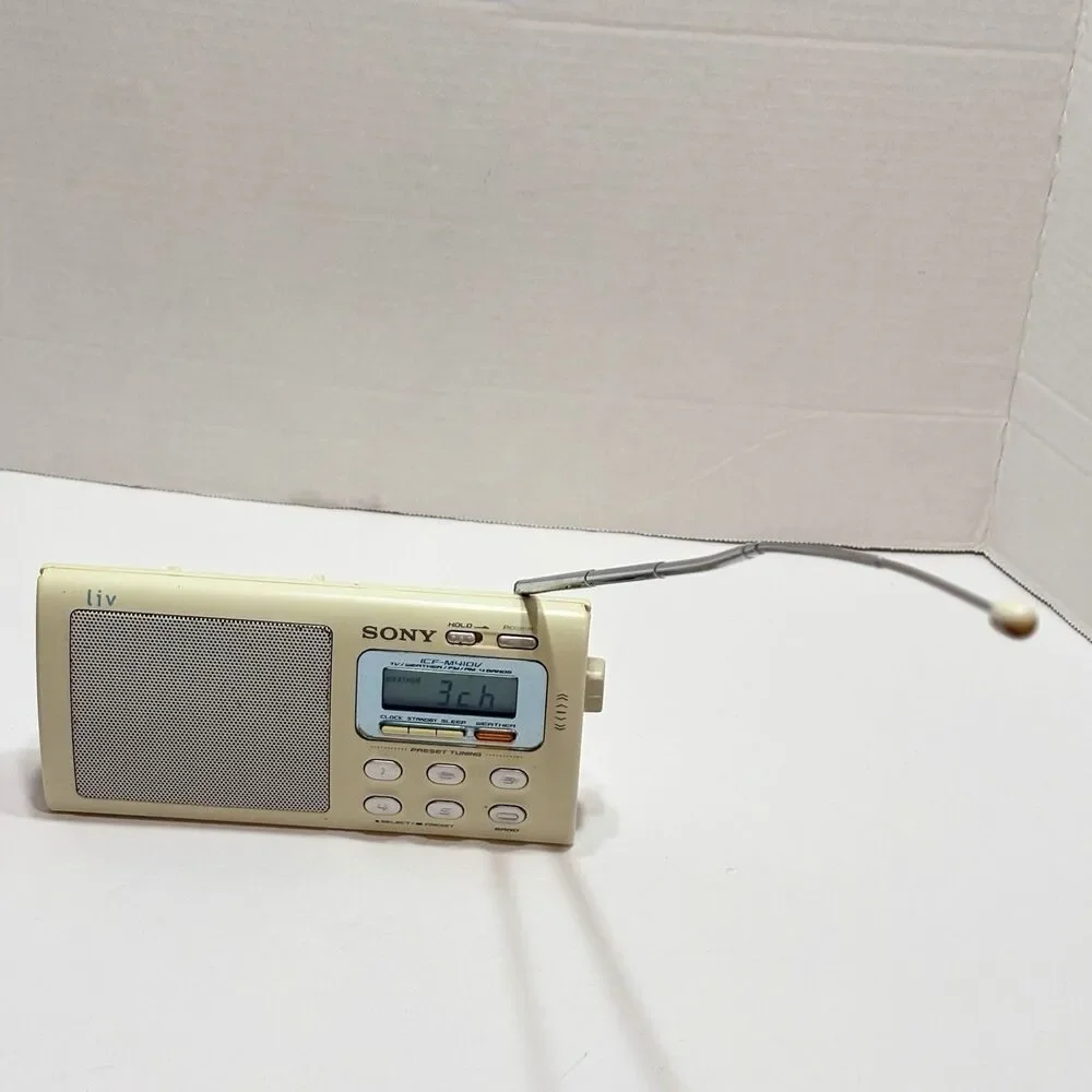 Sony Liv 4 Band Radio Model ICF-M410V TV Weather FM AM Digital Scanning (Works)